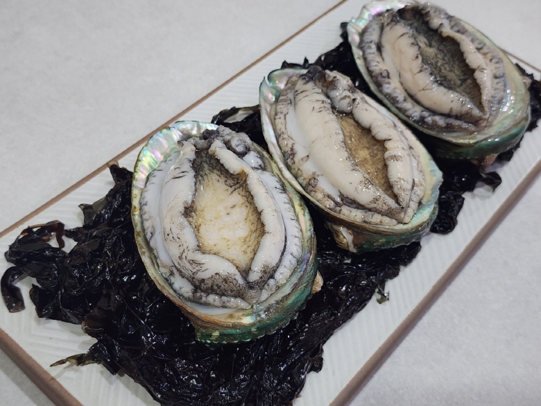 임금님 5-6미 전복 1kg