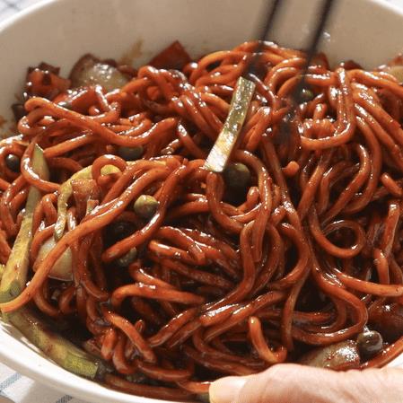 짜장라면 그만! 진짜 짜장면 10인분 16,000원