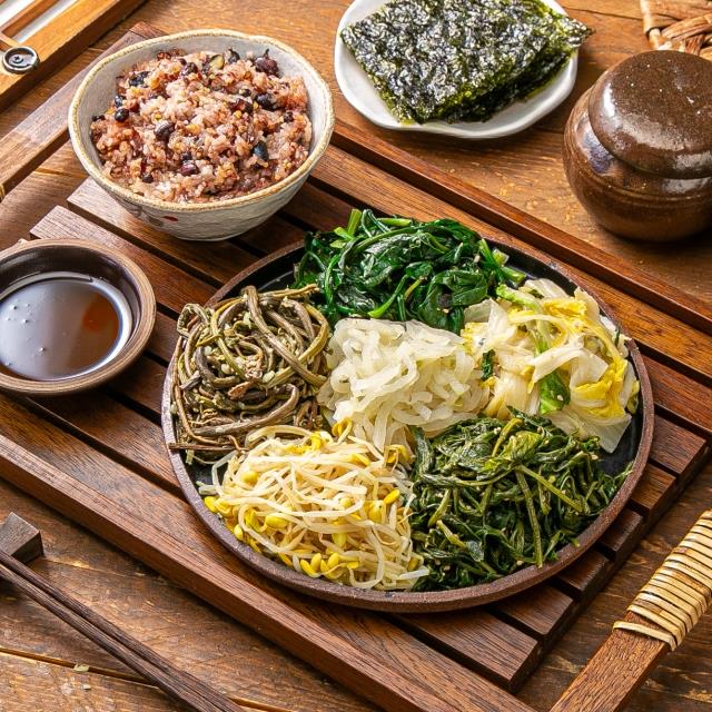 우리가족 건강을 기원하는 오곡밥&amp;나물6종 세트