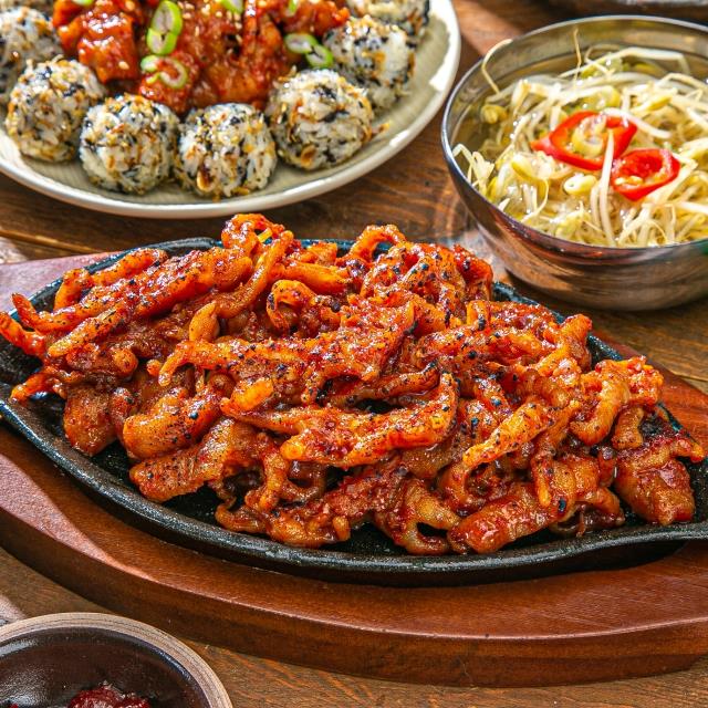 외식은 그만! 집에서 5분완성🔥 무뼈닭발 300g