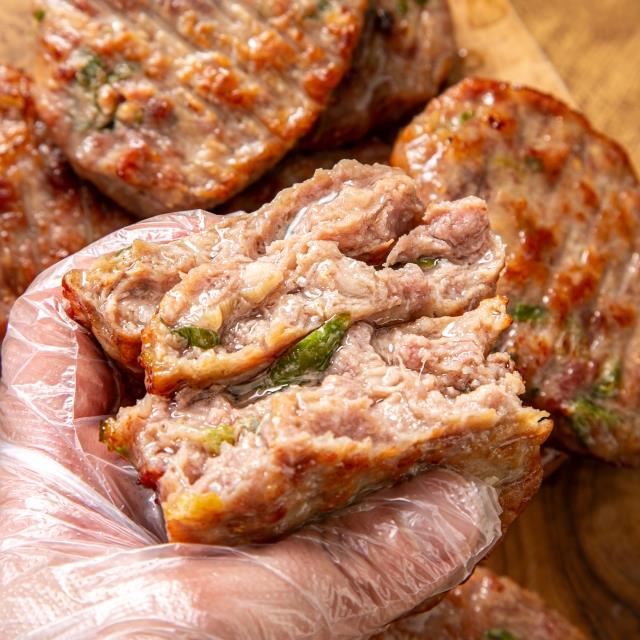 갈비살을 다져만든 수제 청양 떡갈비