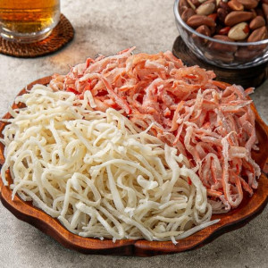 도톰하게 씹히는 맛이 매력인 진미채 2종