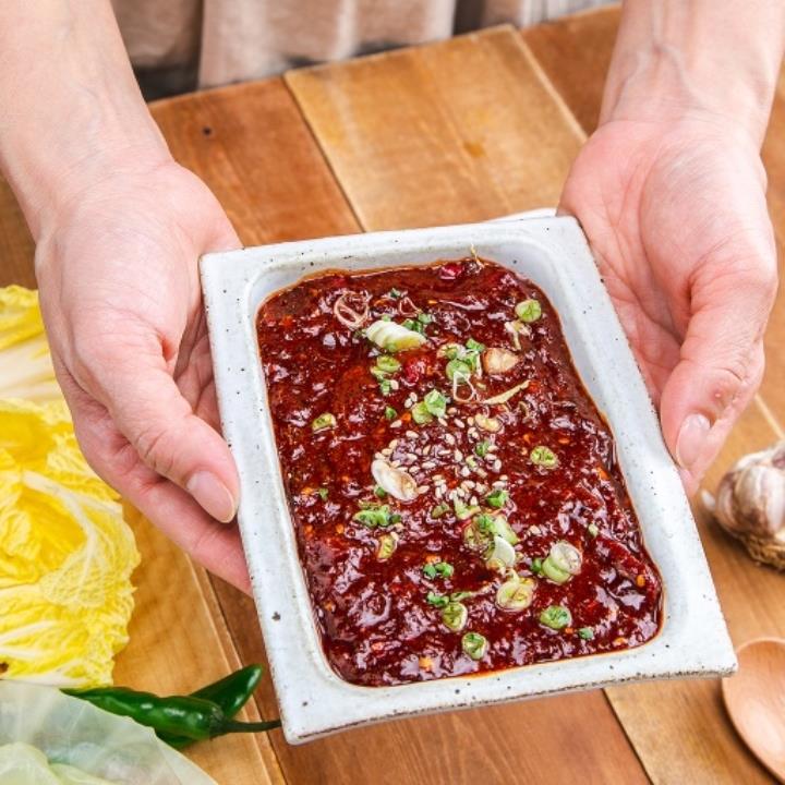 입에 착착 붙는 밥도둑! 양념 갈치 젓갈