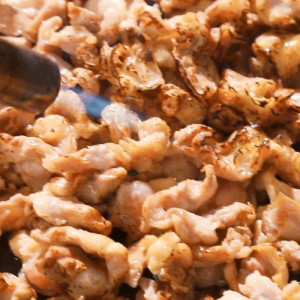 쫄깃한 씹는 맛이 즐거운 최고급 부위 닭안창살!