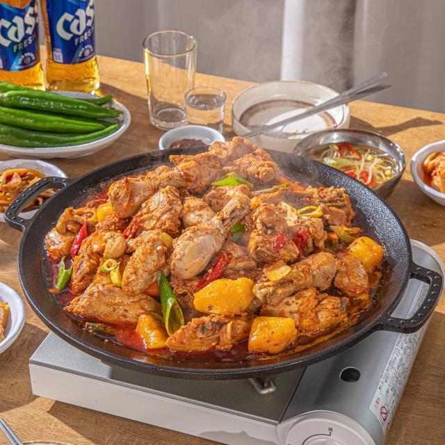 100%국내산 닭 솥뚜껑 닭볶음탕 1kg+1kg