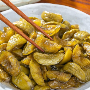 감칠맛 최고! 입맛돋우는 햇 매실장아찌