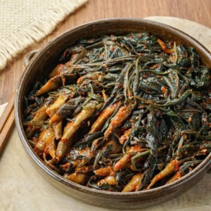 제철에 맛보는 수제 고들빼기김치
