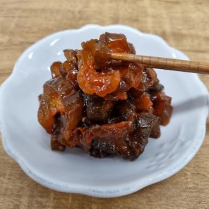 아삭아삭 씹히는 오이장아찌