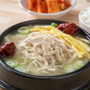 한 팩 4,900! 대전 사리원 닭곰탕