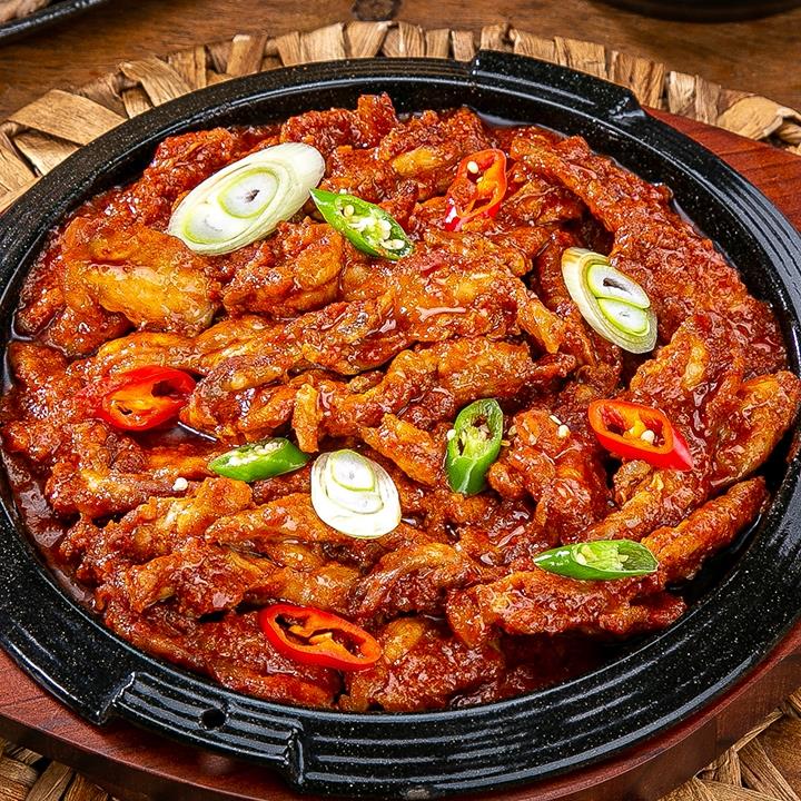 닭 한 마리당 딱 한점! 오도독~닭목살구이